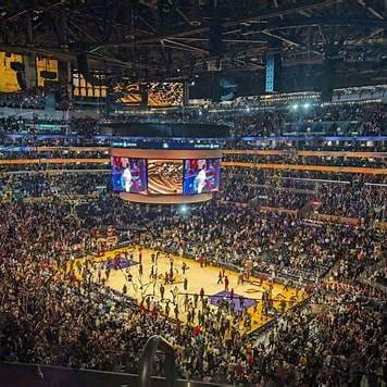 tickets to a Lakers game