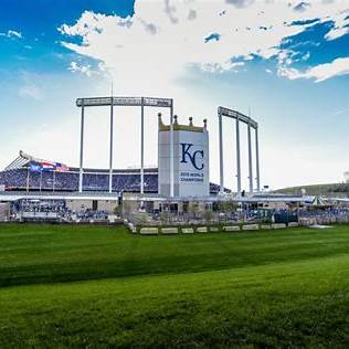 royals baseball tickets