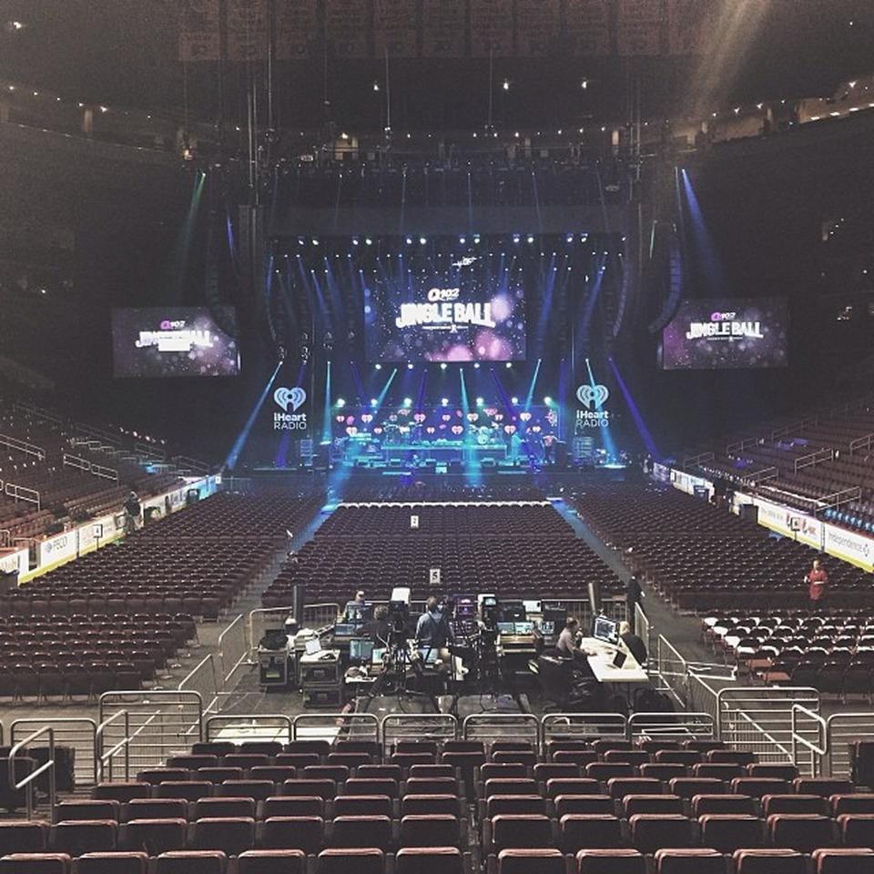 Wells Fargo Center tickets